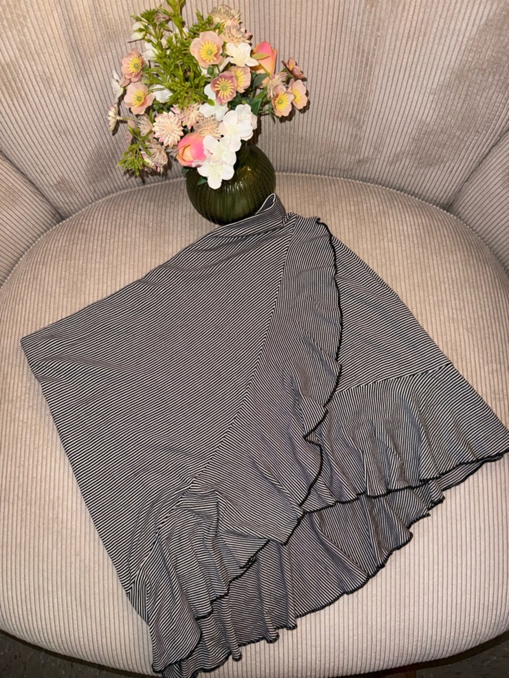 H&M striped mini ruffle skirt